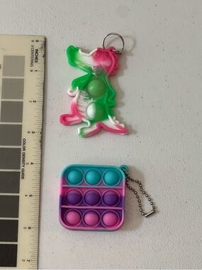 2 Pop It Keychains